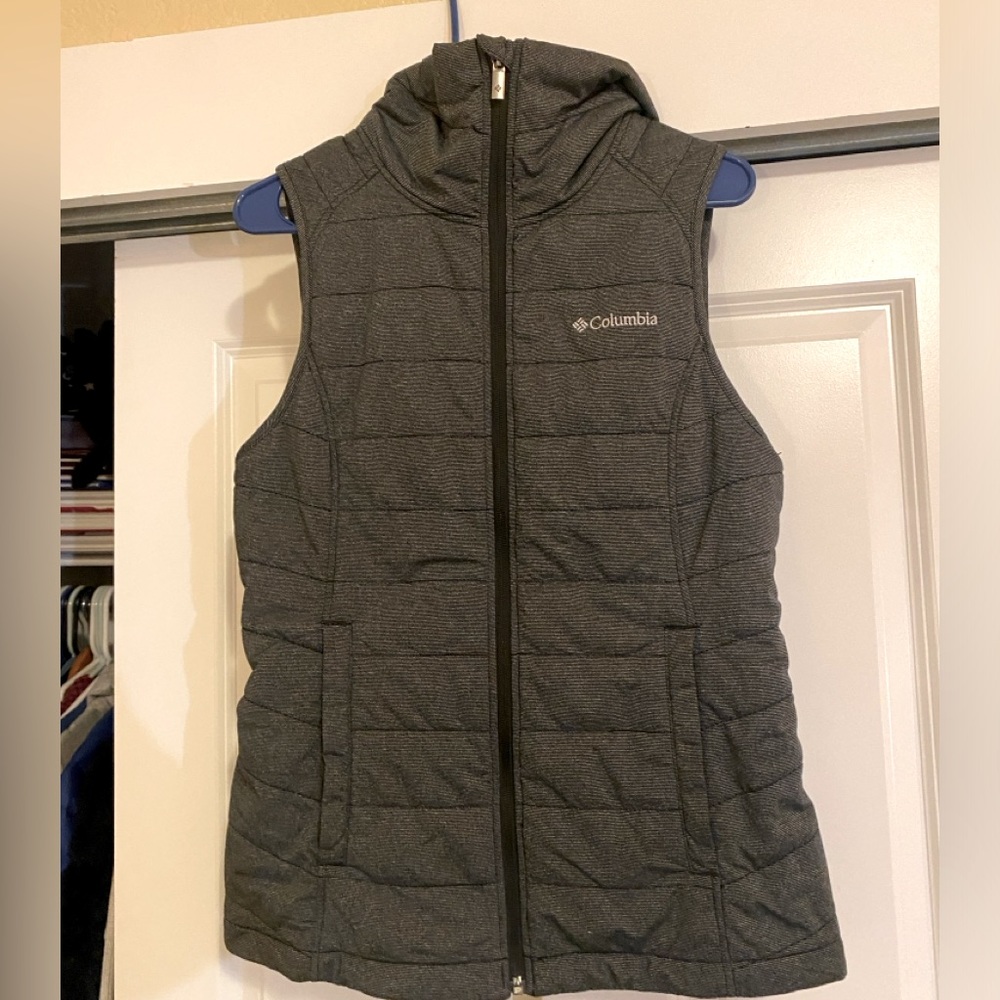 Columbia Vest